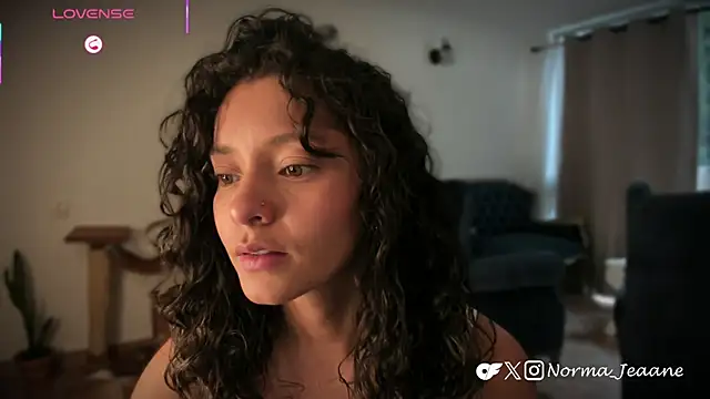 Snapshot of Norma-Jeaane chatting on April 2026 09:45:01 PM Norma-Jeaane online show from April 2026 09:45:01 PM