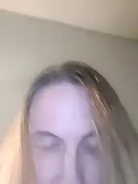 Evelina cute online show from November 2025 03:12:01 PM