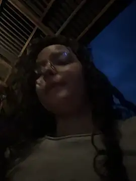 Antoniart  online show from November 2025 10:53:02 PM