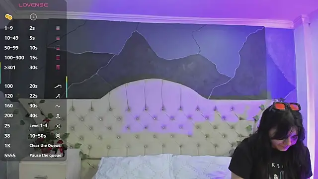 AmberGreyy  online show from December 2025 06:02:01 PM