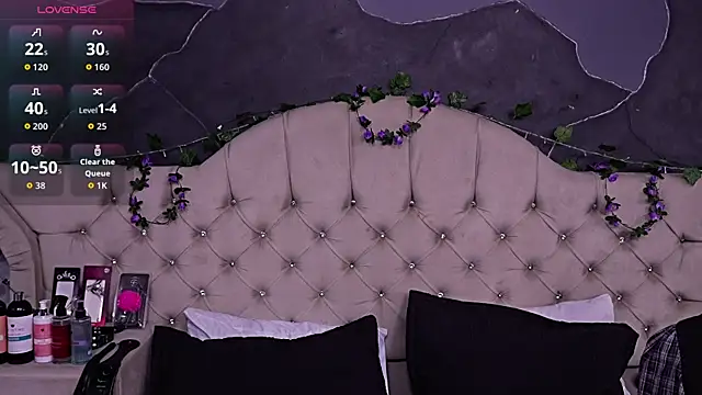 AmberGreyy  online show from March 2026 05:03:01 PM