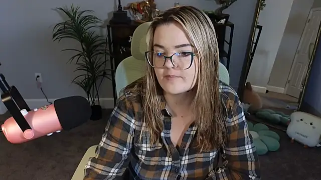 rodeobrii online show from December 2025 02:30:01 AM