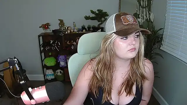 Snapshot of rodeobrii chatting on March 2026 11:30:02 PM rodeobrii online show from March 2026 11:30:02 PM