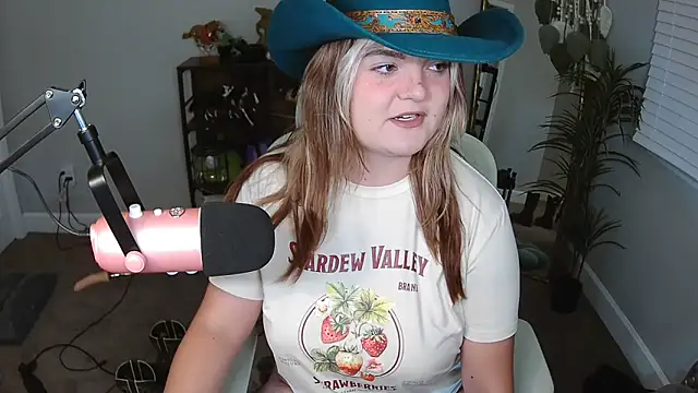 Snapshot of rodeobrii chatting on April 2026 01:56:02 AM rodeobrii online show from April 2026 01:56:02 AM