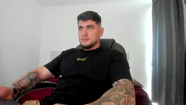 Snapshot of Teilor_Creed chatting on October 2025 05:47:03 PM Teilor Creed online show from October 2025 05:47:03 PM