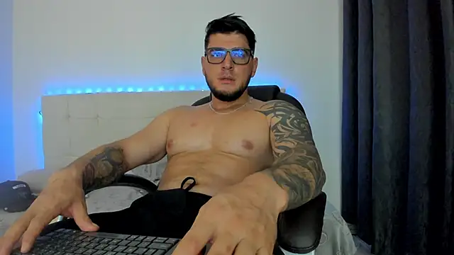 Teilor Creed online show from February 2026 03:04:01 AM