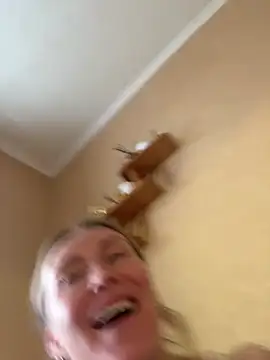 Snapshot of LovenseLush chatting on January 2026 07:47:02 AM LovenseLush online show from January 2026 07:47:02 AM