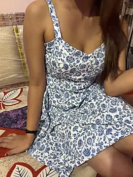 Alina Khann online show from January 2026 02:41:02 PM