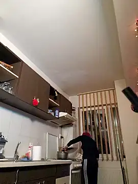 Evadesirex46 online show from December 2024 04:46:02 PM