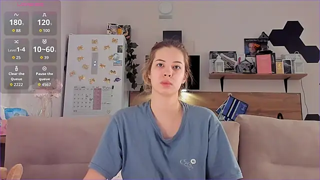 Girl alone home online show from November 2025 03:49:02 AM