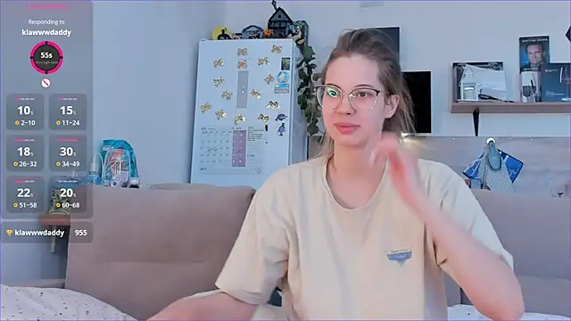 Girl alone home online show from April 2026 03:42:01 AM