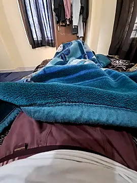 villagb12 online show from December 2024 04:30:02 AM