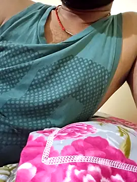 villagb12 online show from October 2025 08:00:02 PM