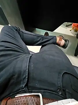 villagb12 online show from November 2025 02:44:01 PM