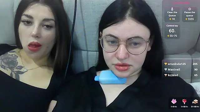 German Eva online show from February 2025 06:35:02 PM