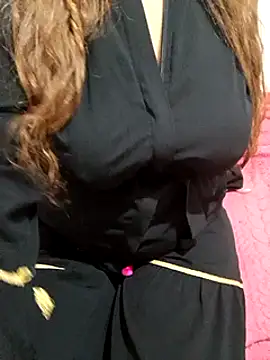 Snapshot of Saakoora chatting on March 2025 01:13:01 AM Saakoora online show from March 2025 01:13:01 AM