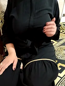 Snapshot of Saakoora chatting on October 2025 08:48:01 AM Saakoora online show from October 2025 08:48:01 AM