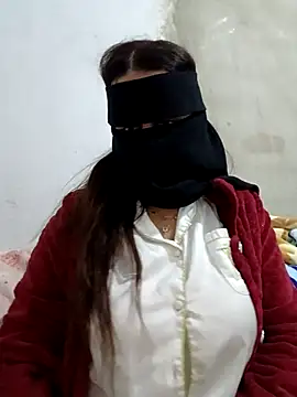 Snapshot of Saakoora chatting on November 2025 09:39:01 PM Saakoora online show from November 2025 09:39:01 PM