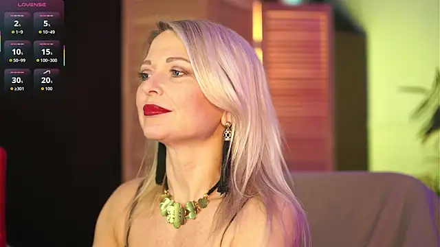 Gloria Lovely online show from September 2025 11:23:02 AM