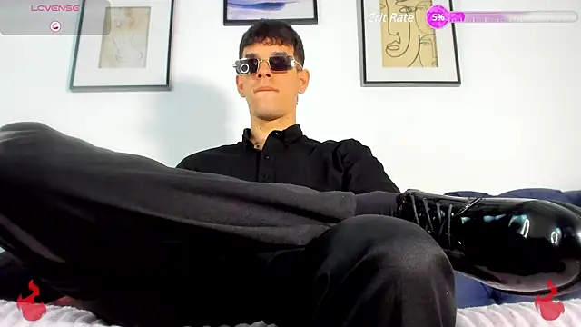 Snapshot of BRAYHAMBROWN chatting on March 2025 10:59:01 PM BRAYHAMBROWN online show from March 2025 10:59:01 PM