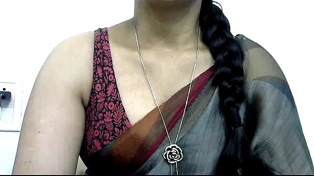 rashmika reddy online show from September 2025 04:01:01 AM