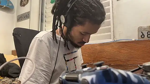 hotcamboy420 online show from January 2025 03:02:01 AM