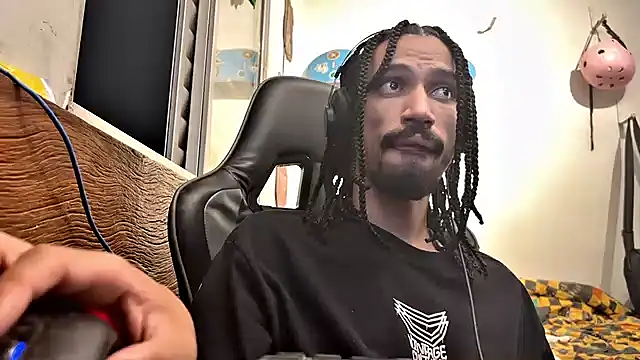 hotcamboy420 online show from February 2025 06:12:01 AM