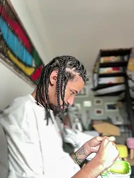 hotcamboy420 online show from February 2025 07:23:01 PM