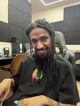 hotcamboy420 online show from February 2026 07:40:01 AM