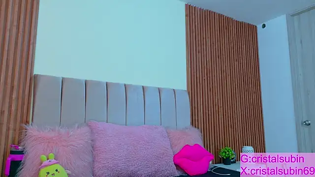 cristal subin69 online show from November 2025 01:24:01 PM