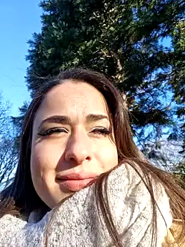 Snapshot of LydiaMaus96 chatting on January 2025 10:51:01 AM LydiaMaus96 online show from January 2025 10:51:01 AM