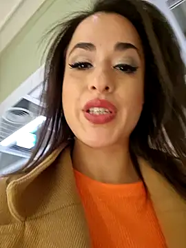 Snapshot of LydiaMaus96 chatting on January 2025 01:28:01 PM LydiaMaus96 online show from January 2025 01:28:01 PM