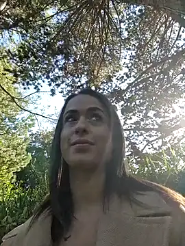 Snapshot of LydiaMaus96 chatting on September 2025 01:25:02 PM LydiaMaus96 online show from September 2025 01:25:02 PM