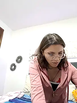 karlamorris  online show from January 2025 06:53:02 PM