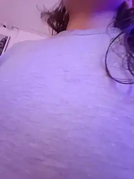 karlamorris  online show from October 2025 02:18:01 PM