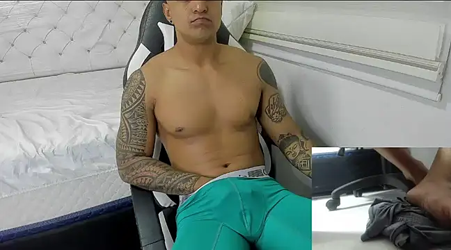 Snapshot of king_diablo666 chatting on February 2025 02:33:02 AM king diablo666 online show from February 2025 02:33:02 AM