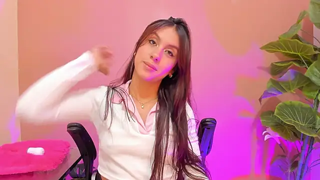 Snapshot of AlanaJones1 chatting on March 2025 03:16:02 PM AlanaJones1 online show from March 2025 03:16:02 PM