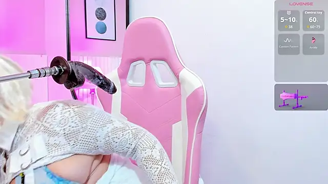 Snapshot of Anniee_boobs chatting on December 2025 04:31:02 AM Anniee boobs online show from December 2025 04:31:02 AM