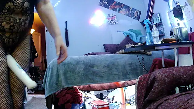 Snapshot of juscjen chatting on April 2026 02:42:02 AM juscjen online show from April 2026 02:42:02 AM