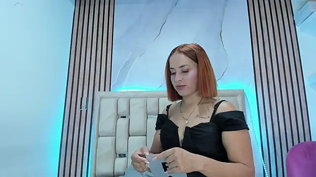 Snapshot of ChloeParkss_ chatting on December 2024 12:12:02 PM ChloeParkss online show from December 2024 12:12:02 PM