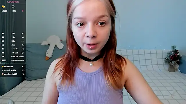 Snapshot of crystal_lilith chatting on December 2024 10:46:02 AM crystal lilith online show from December 2024 10:46:02 AM