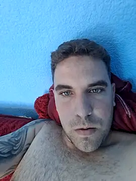 elcarli13 online show from June 2026 03:47:01 PM