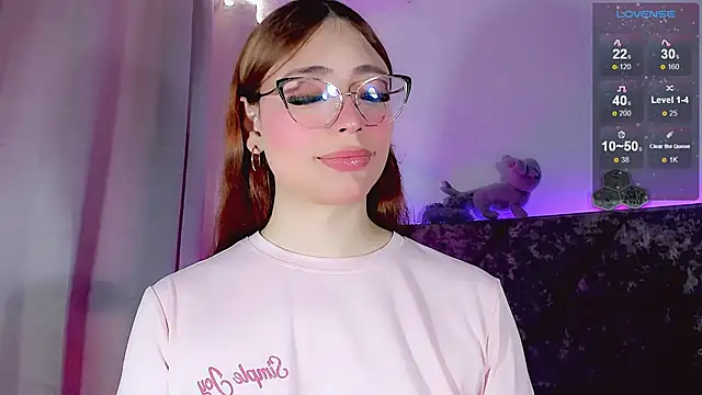 Snapshot of Valentina_Alba chatting on April 2026 03:42:02 PM Valentina Alba online show from April 2026 03:42:02 PM