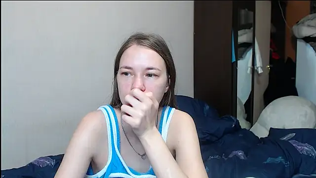 leila bambi  online show from February 2025 10:37:01 PM