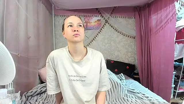 Snapshot of leila_bambi_ chatting on May 2026 08:36:01 PM leila bambi online show from May 2026 08:36:01 PM