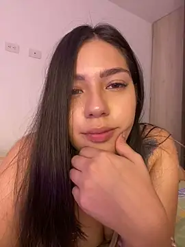 Snapshot of Latina_vanessa chatting on December 2024 03:25:01 AM Latina vanessa online show from December 2024 03:25:01 AM