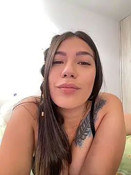 Snapshot of Latina_vanessa chatting on December 2024 08:47:02 PM Latina vanessa online show from December 2024 08:47:02 PM