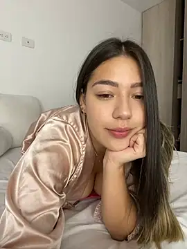 Snapshot of Latina_vanessa chatting on December 2024 10:39:02 PM Latina vanessa online show from December 2024 10:39:02 PM