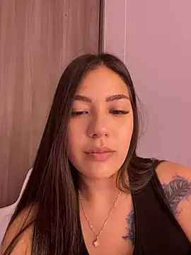 Snapshot of Latina_vanessa chatting on January 2025 11:03:02 PM Latina vanessa online show from January 2025 11:03:02 PM