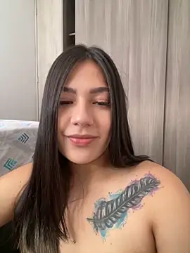 Snapshot of Latina_vanessa chatting on January 2025 09:25:01 PM Latina vanessa online show from January 2025 09:25:01 PM